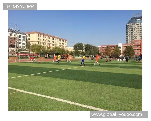 苏宁女子足球俱乐部奋勇争先展现新时代女性力量与足球魅力